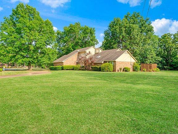 Twin Lakes - Residential