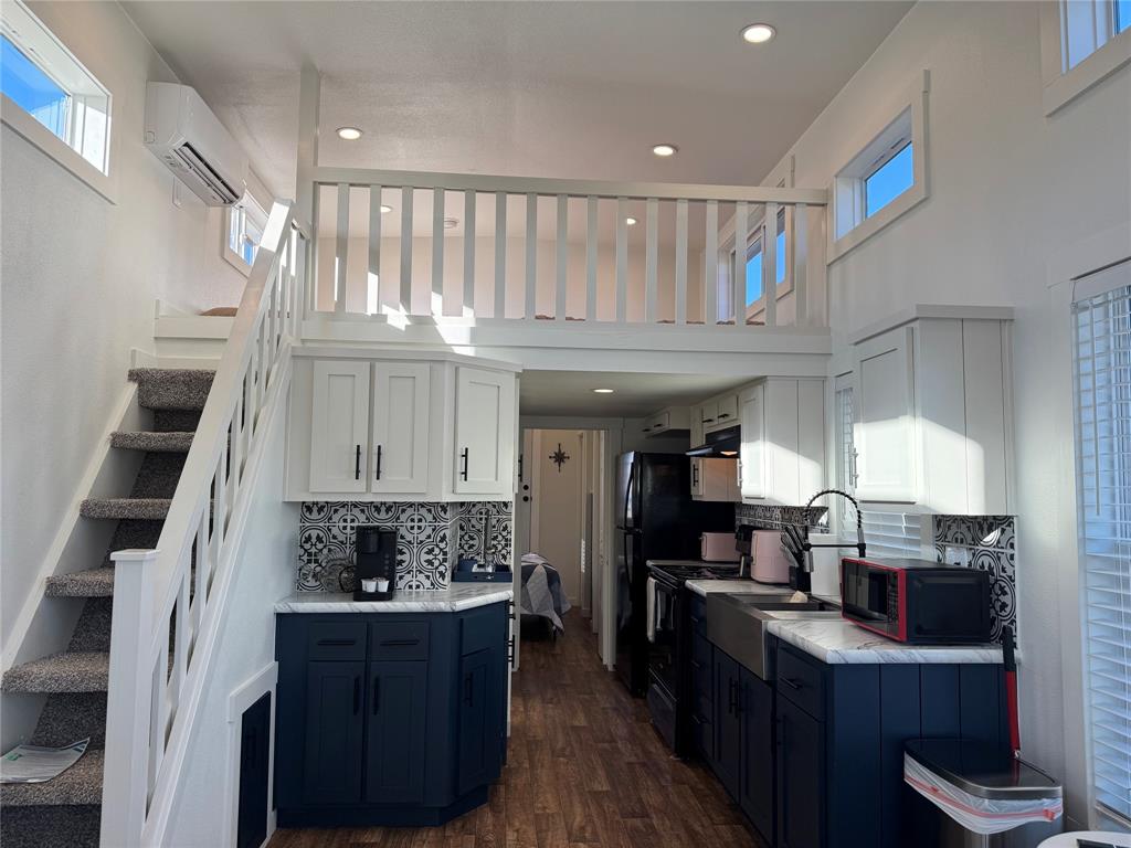 Twin Lakes Resort - Residential