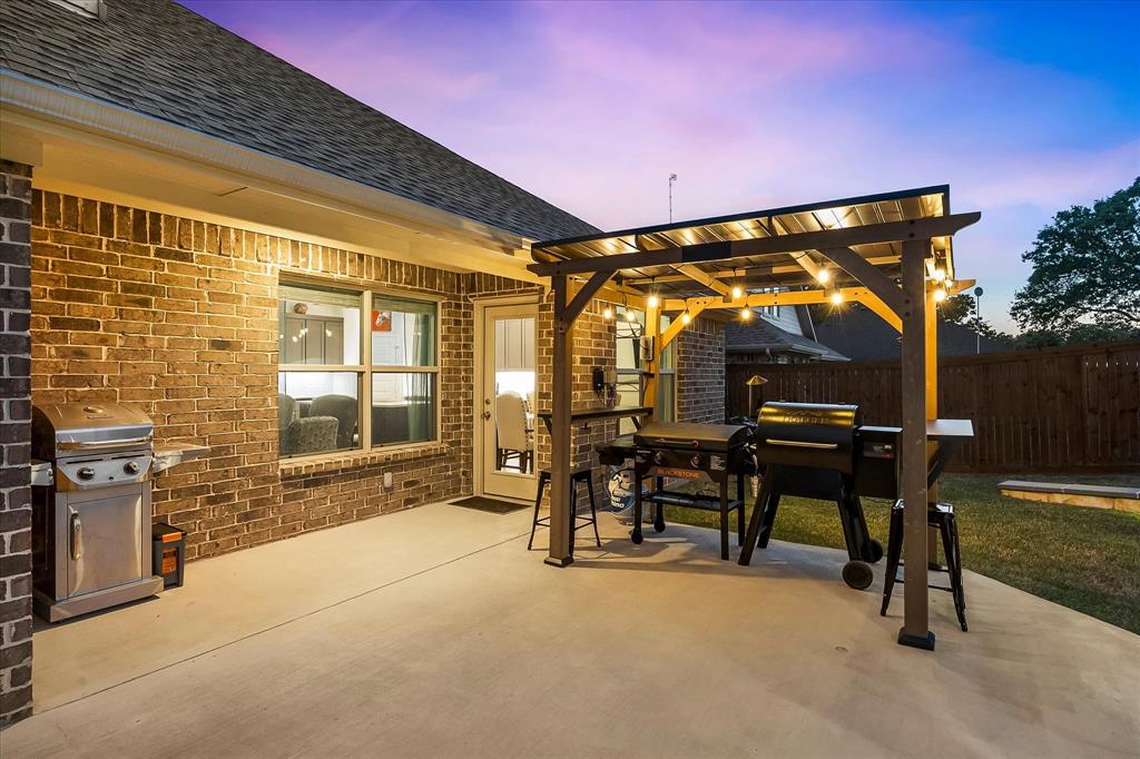 Sunset Shores - Residential