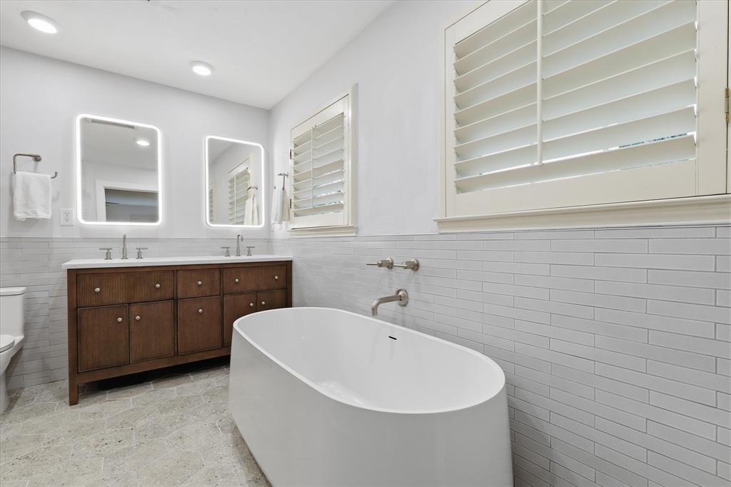 Emerald Isle Add Rev - Residential