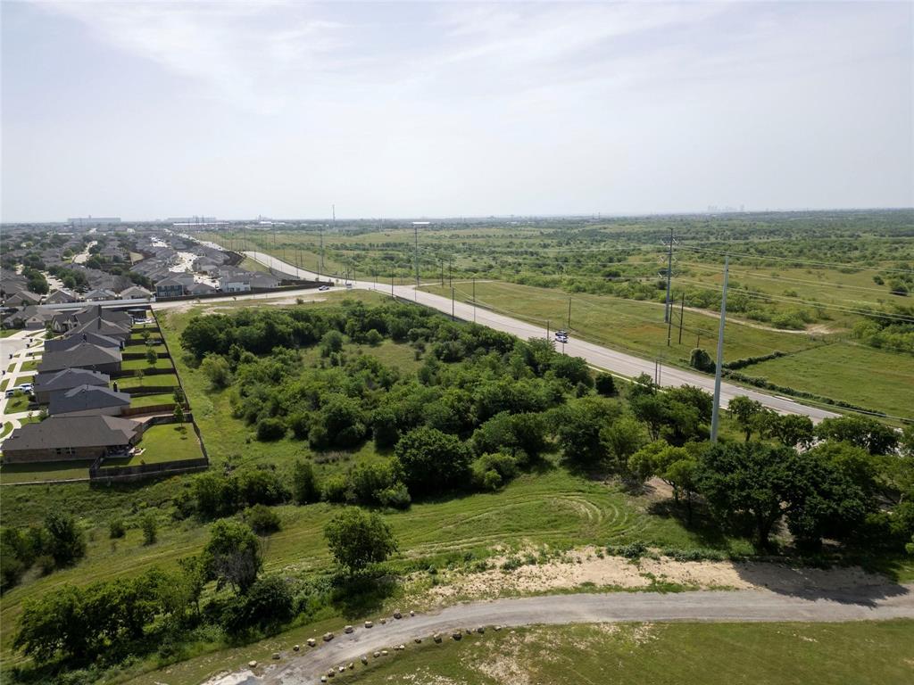 Talon Hills - Land