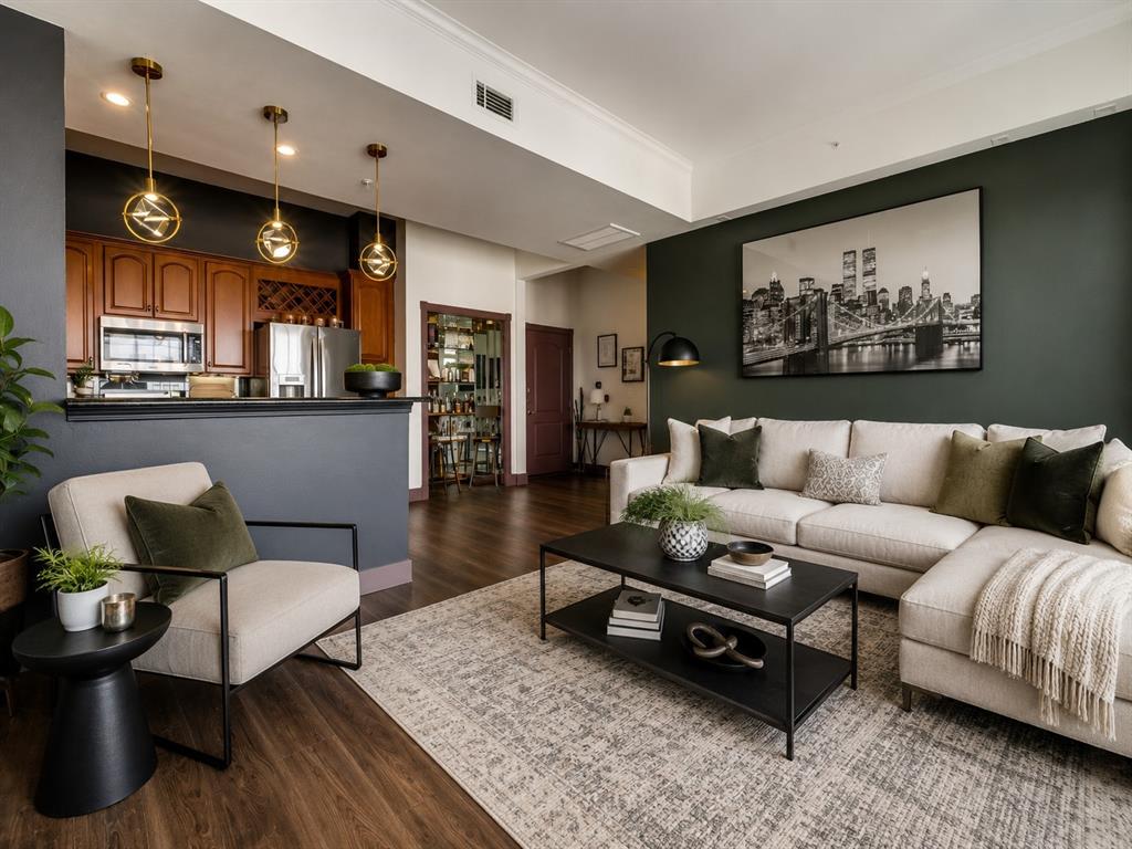 Renaissance On Turtle Creek Condo - Residential
