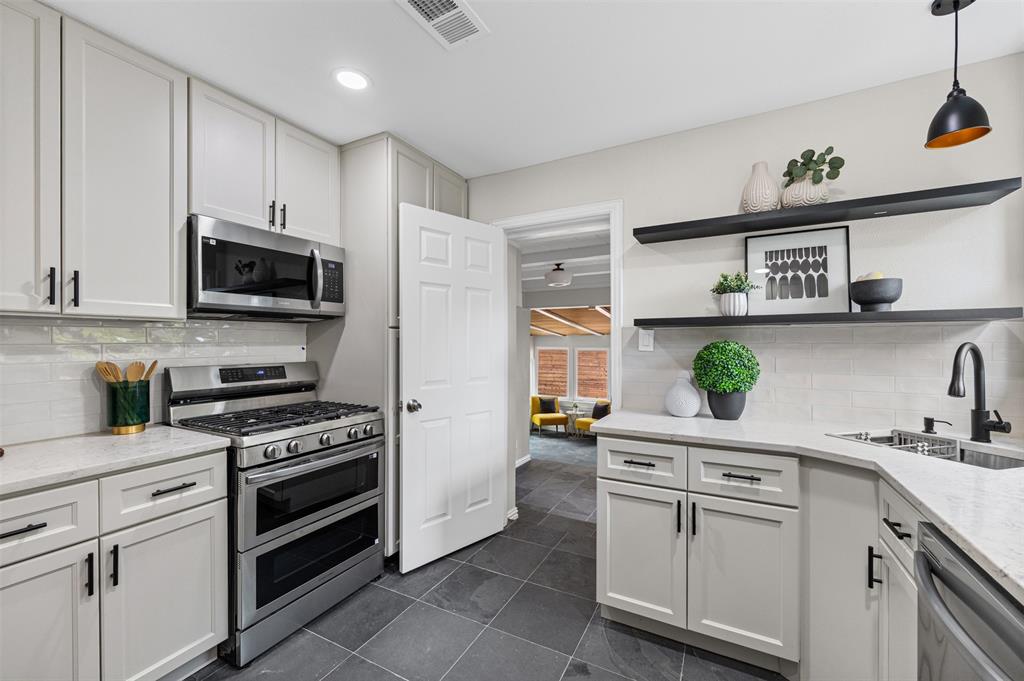 Dean & Beckers Add - Residential