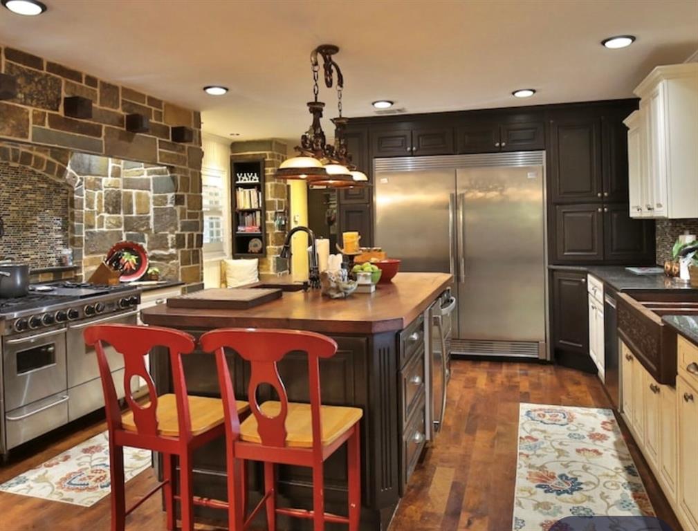 Elmwood West - Residential