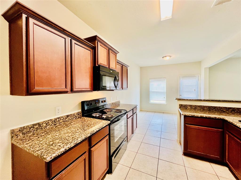 Stone Crk Ranch Ph IV - Residential Lease