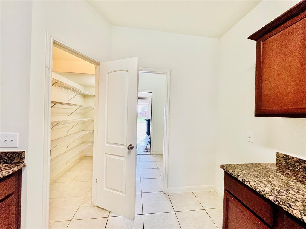 Stone Crk Ranch Ph IV - Residential Lease