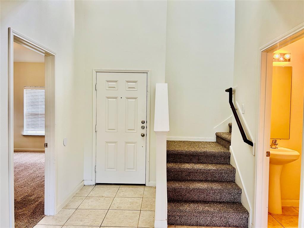 Stone Crk Ranch Ph IV - Residential Lease