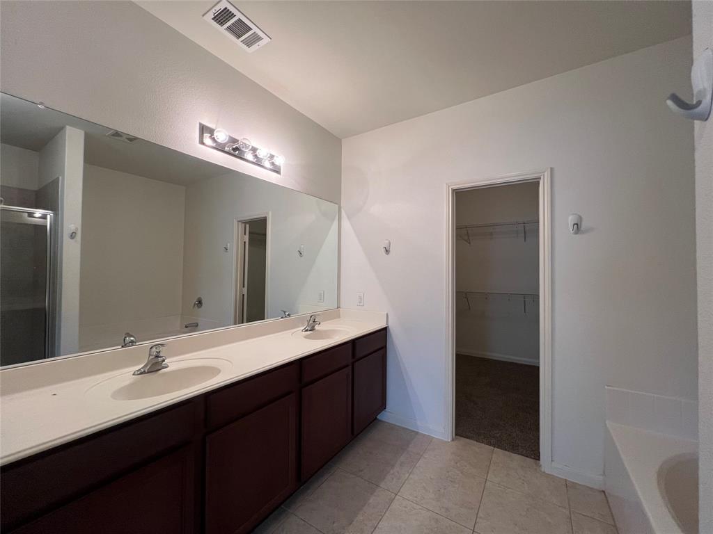 Stone Crk Ranch Ph IV - Residential Lease