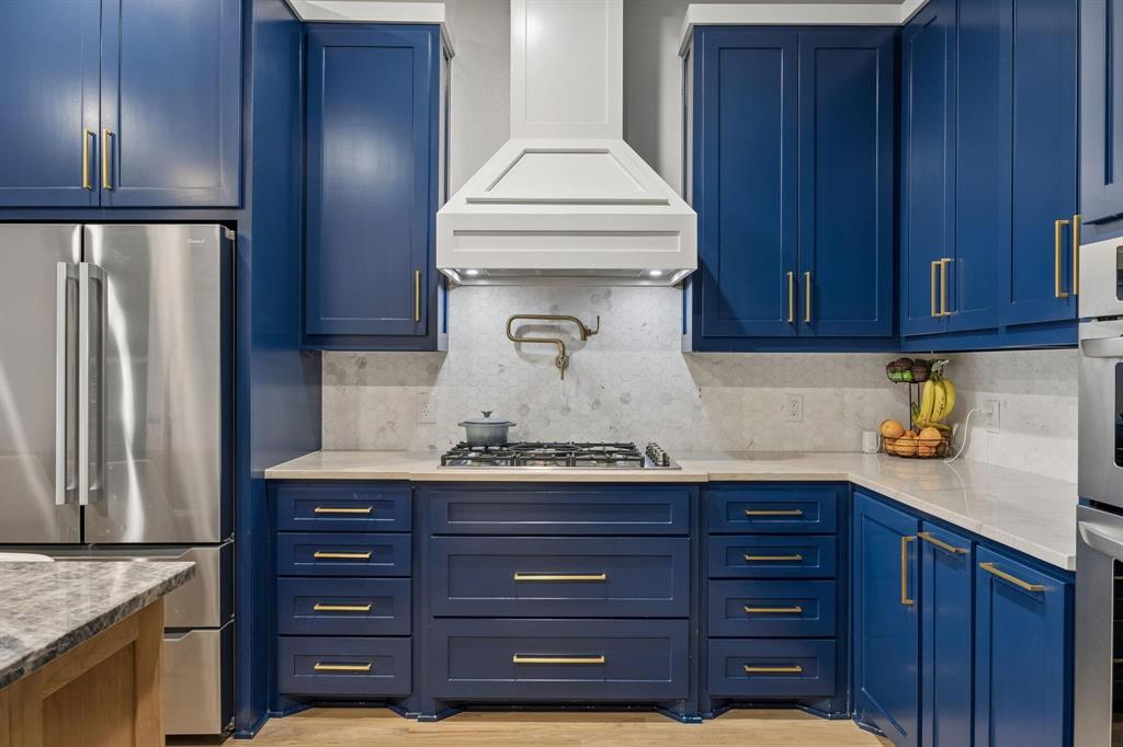 Emerald Sound At Lake Lewisville - Residential