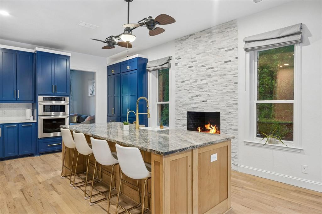 Emerald Sound At Lake Lewisville - Residential