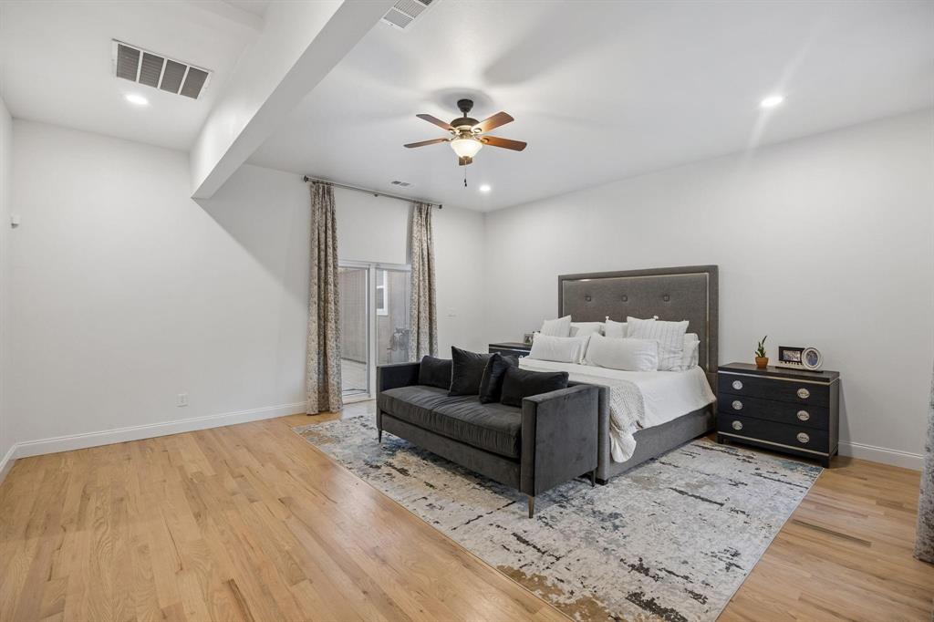 Emerald Sound At Lake Lewisville - Residential