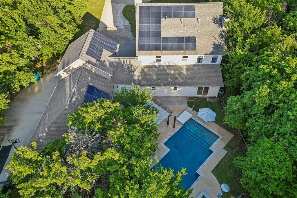 Emerald Sound At Lake Lewisville - Residential