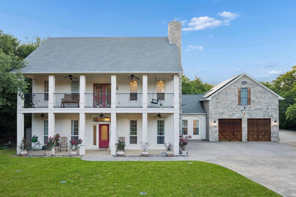 Emerald Sound At Lake Lewisville - Residential