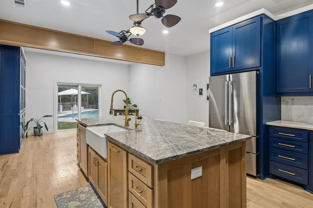 Emerald Sound At Lake Lewisville - Residential
