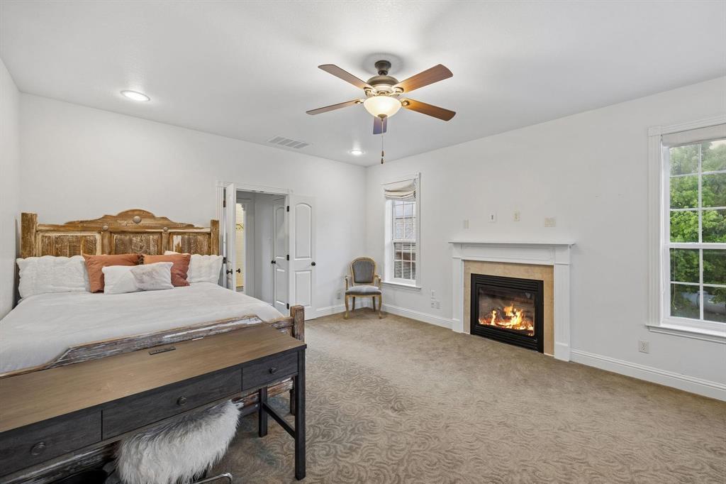 Emerald Sound At Lake Lewisville - Residential