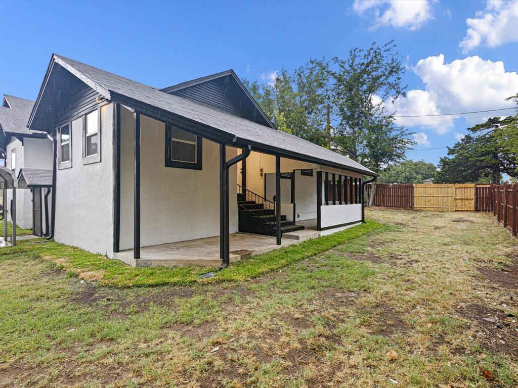 OAK LAWN - Residential