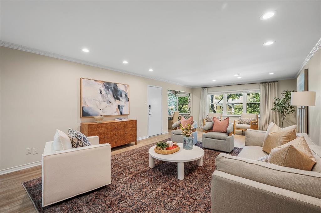 Condo Fontainbleau - Residential