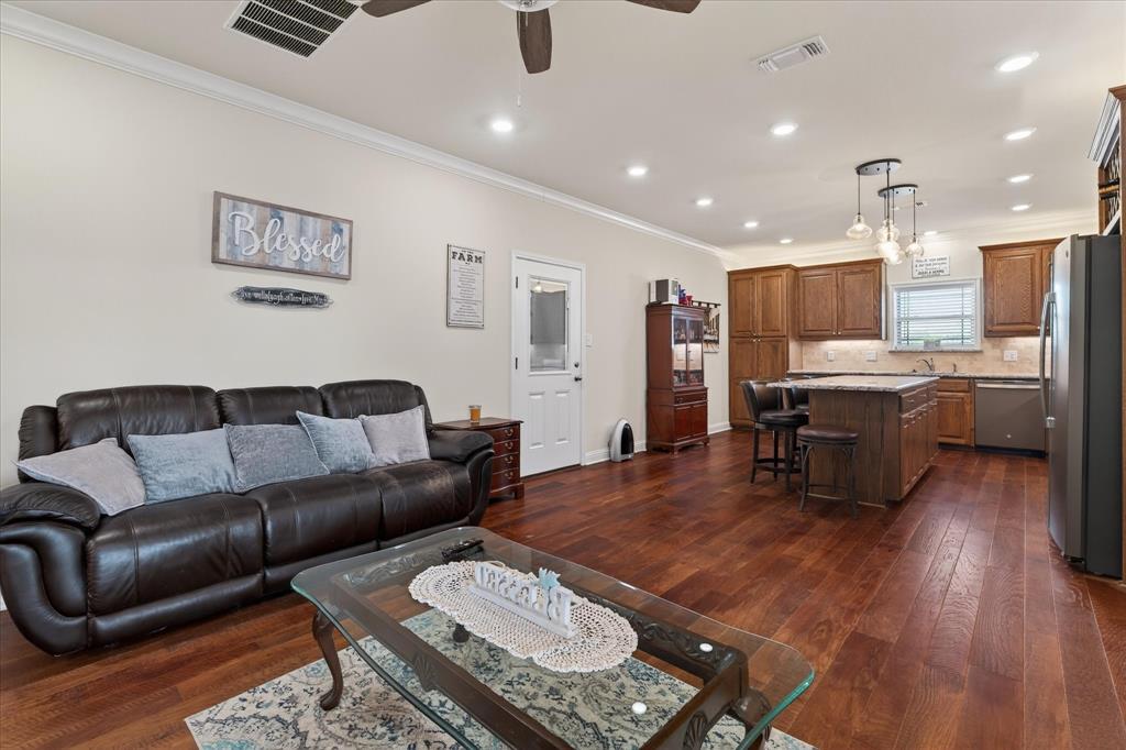BRATTON JOSEPH - Residential