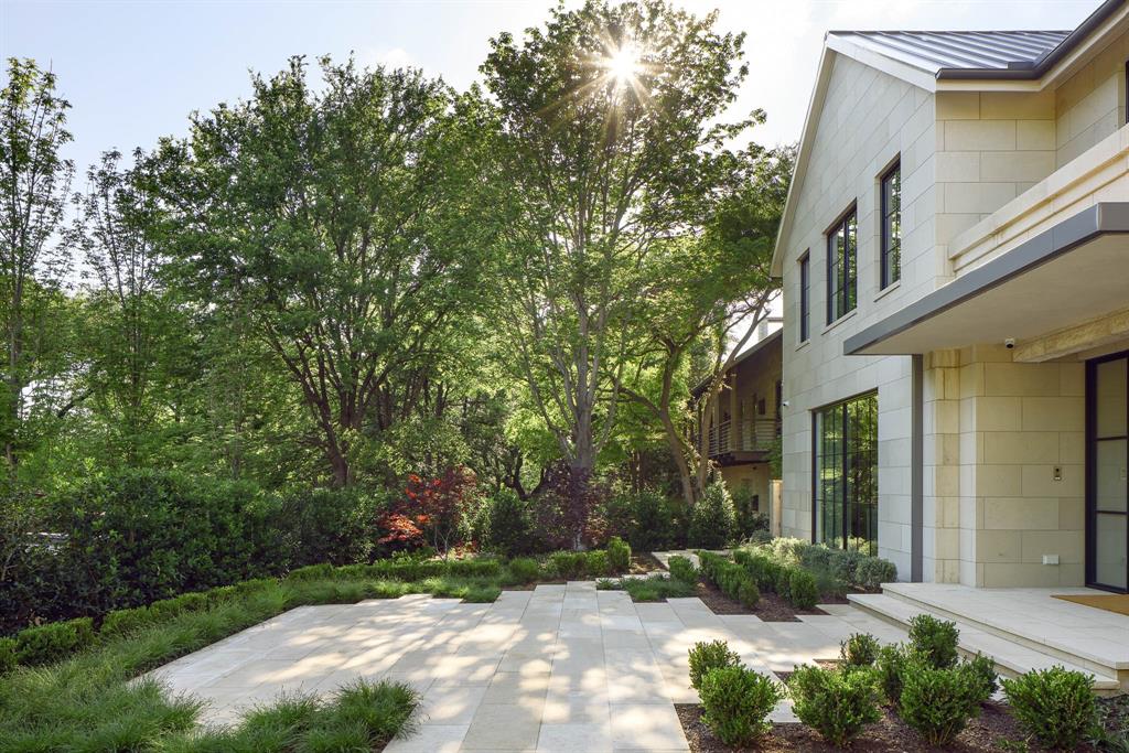 Mount Vernon 3rd Inst Amnd Blk 13 Lot 5-A - Residential