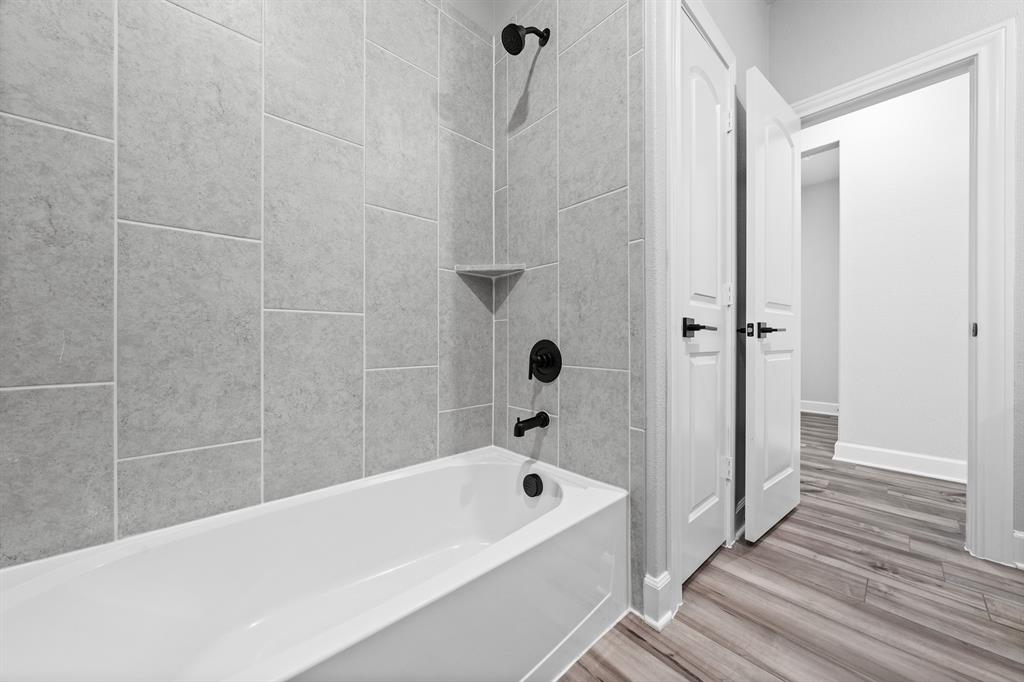 Shadowbend Ph 2 - Residential Lease