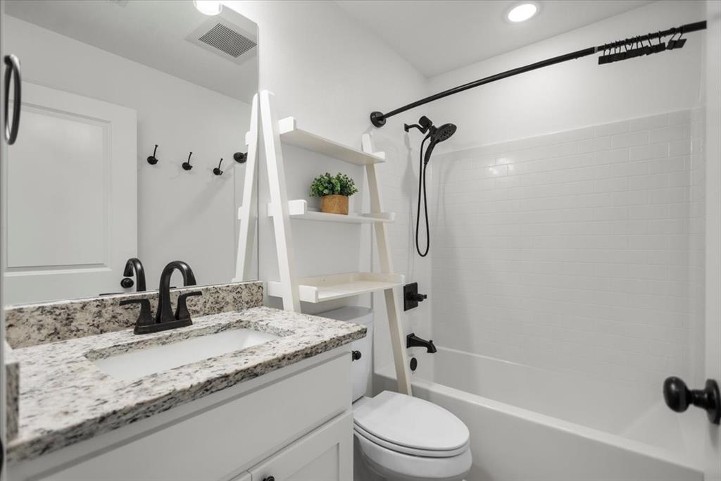 BLACKMON MEADOWS - Residential