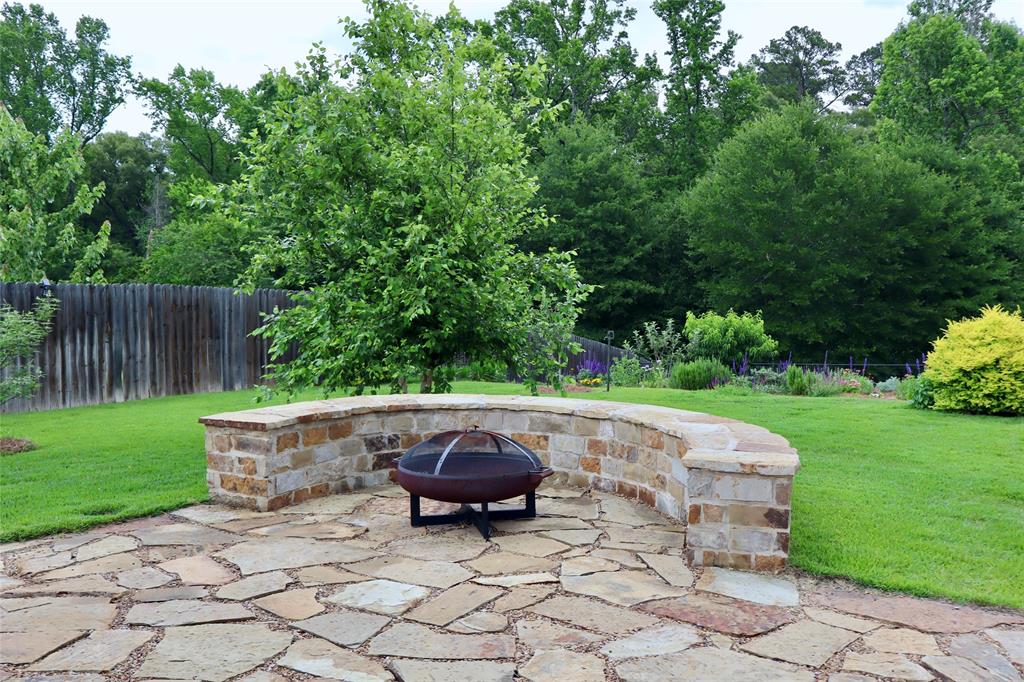BLACKMON MEADOWS - Residential