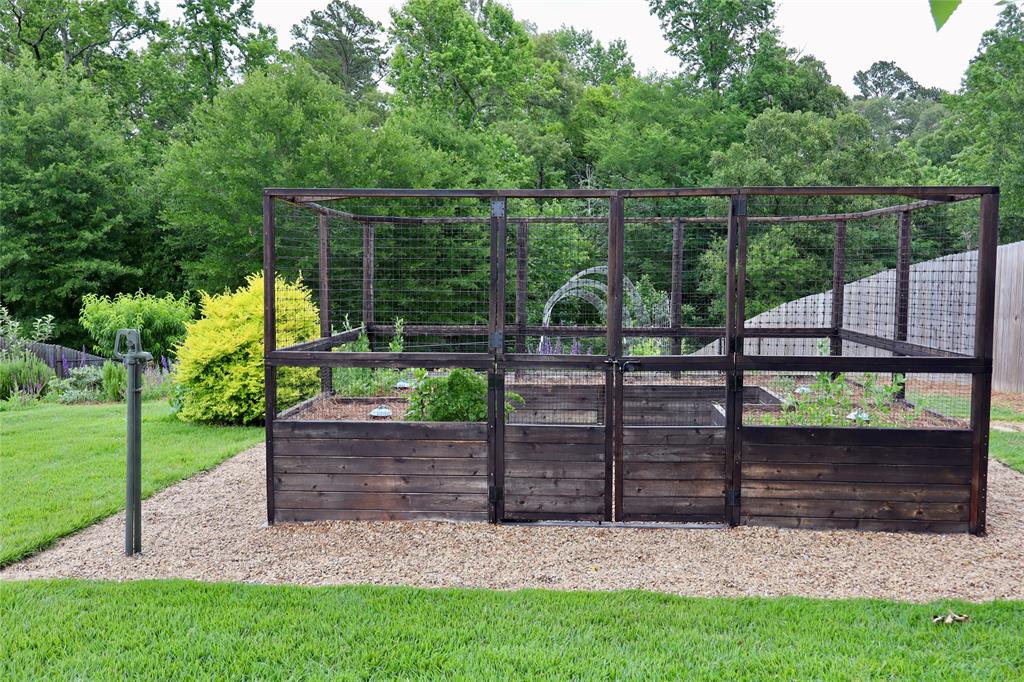 BLACKMON MEADOWS - Residential
