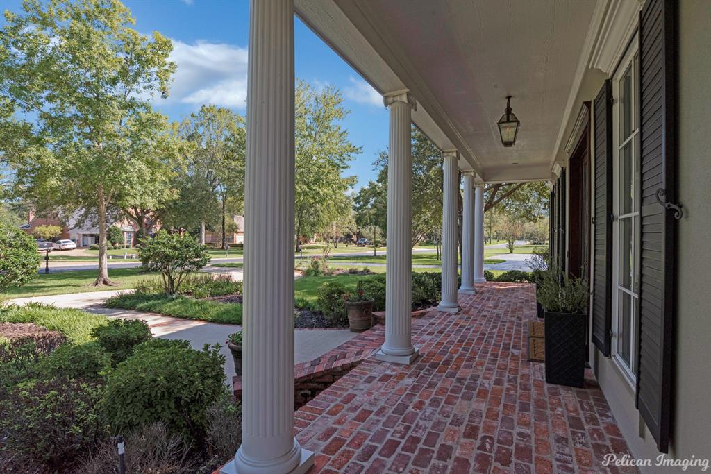 Victorian Pointe-Carriage Oaks - Residential
