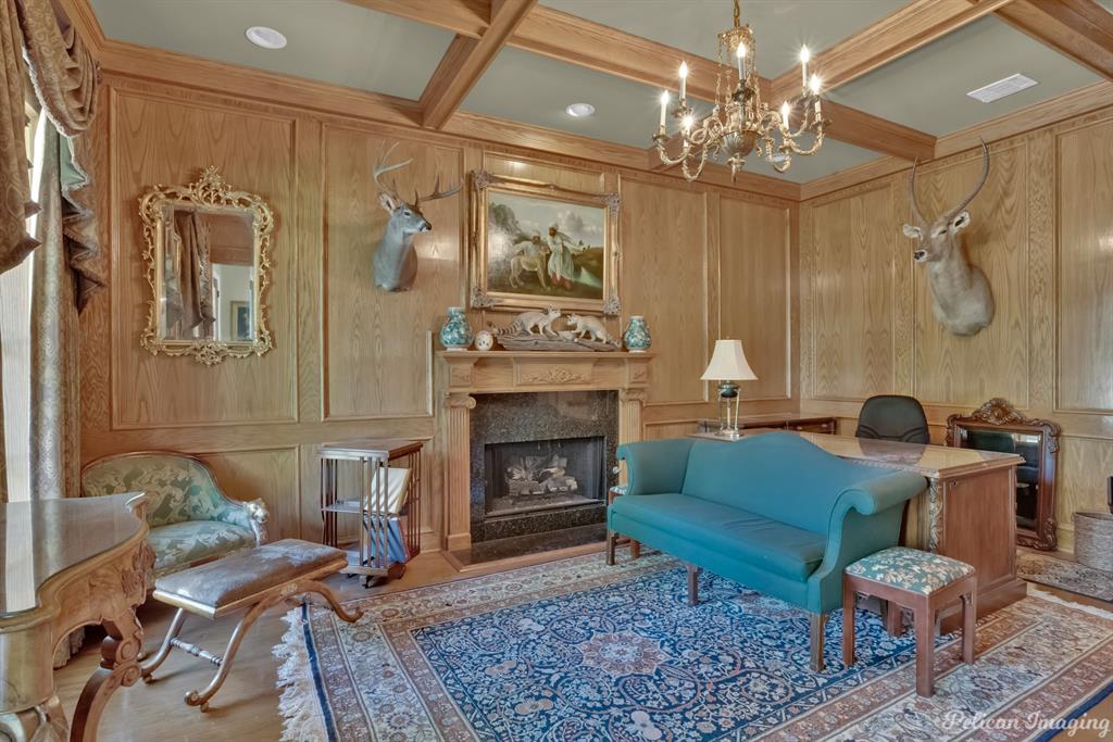 Victorian Pointe-Carriage Oaks - Residential