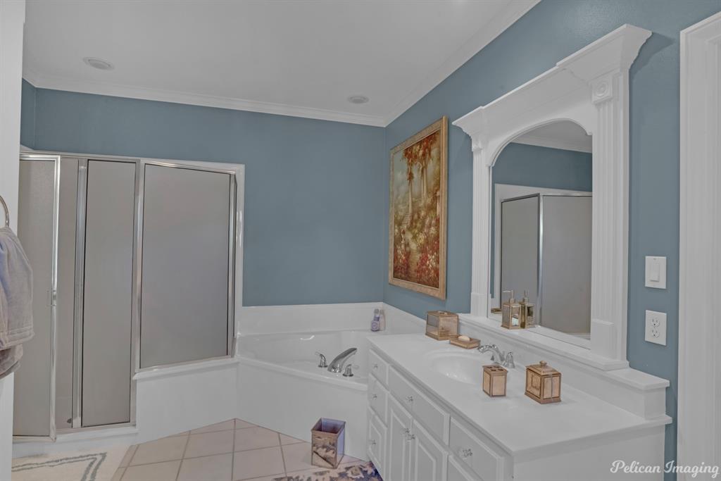 Victorian Pointe-Carriage Oaks - Residential