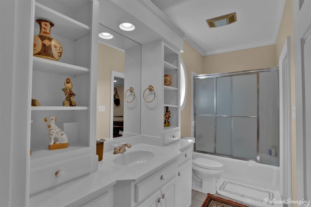 Victorian Pointe-Carriage Oaks - Residential