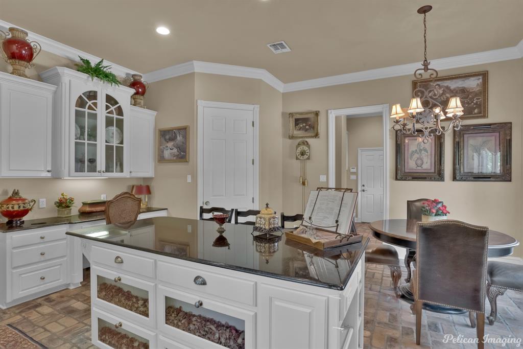 Victorian Pointe-Carriage Oaks - Residential