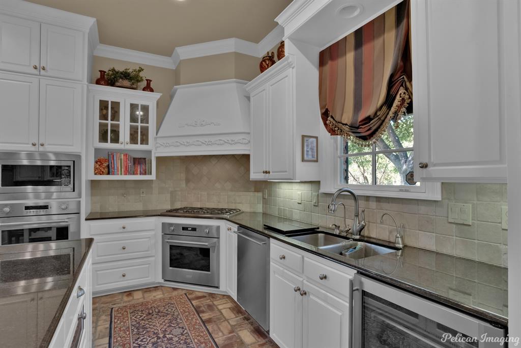 Victorian Pointe-Carriage Oaks - Residential