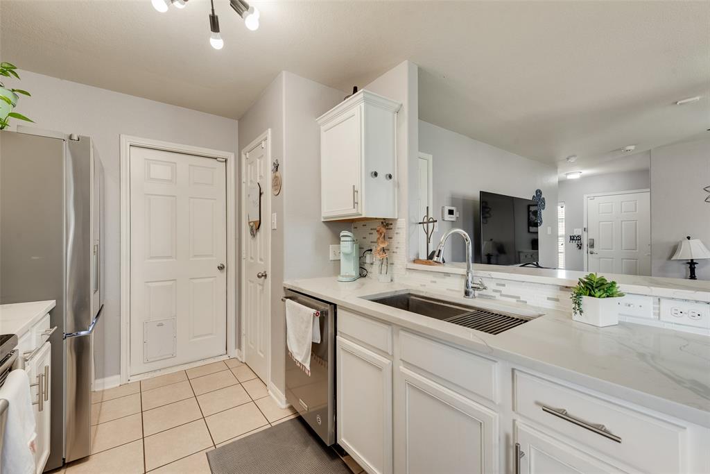 Chisholm Spgs - Residential