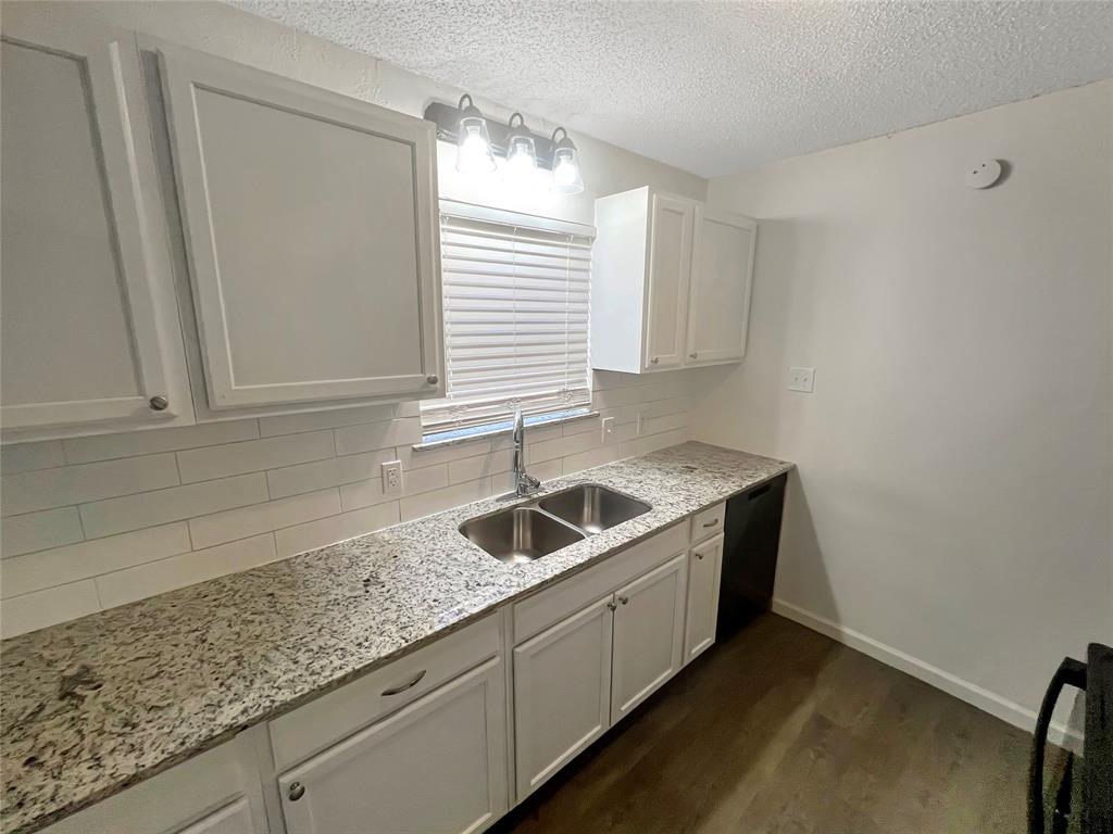 Bunche Ralph Add - Residential