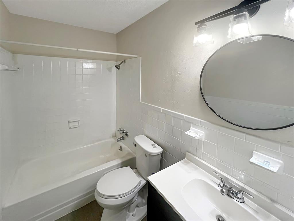 Bunche Ralph Add - Residential