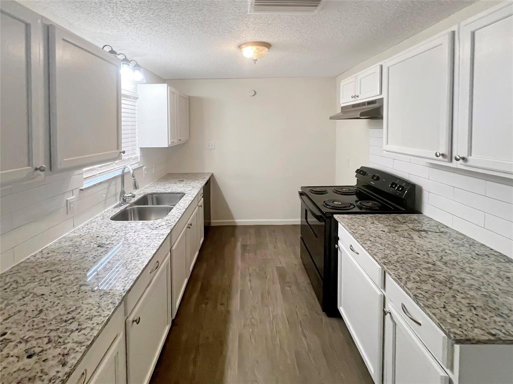 Bunche Ralph Add - Residential