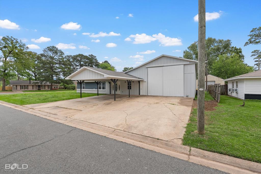 Annie Lou Heights - Residential