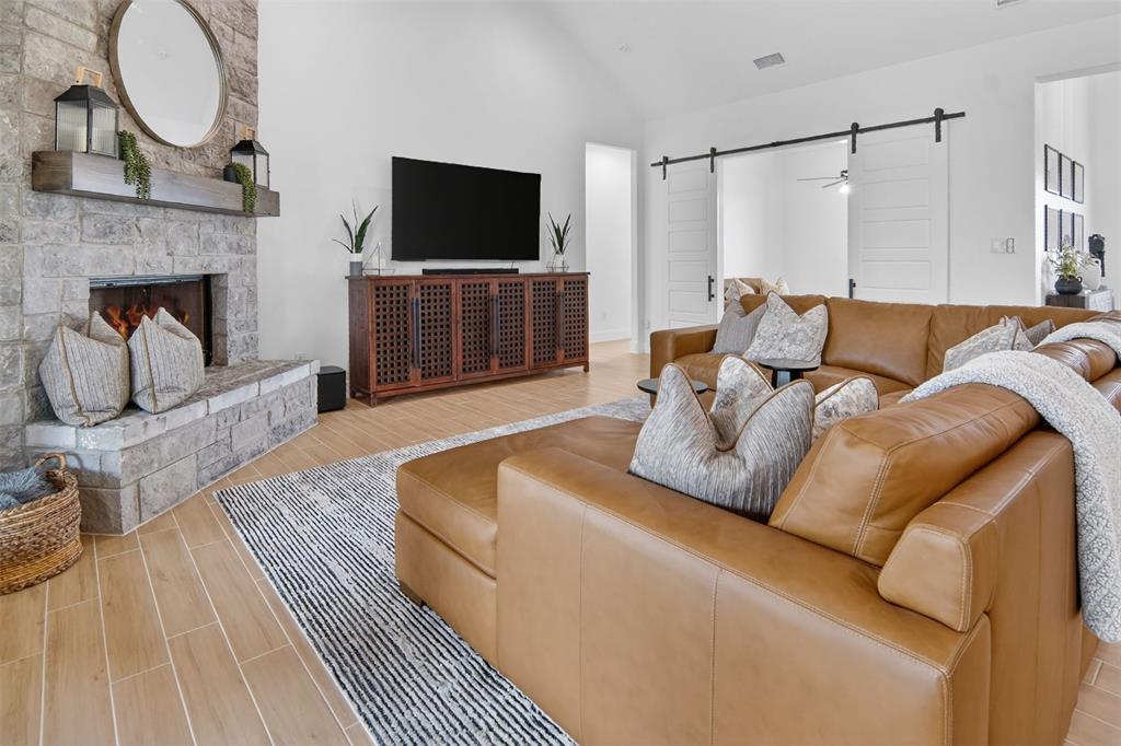 Calhoun Acres - Residential