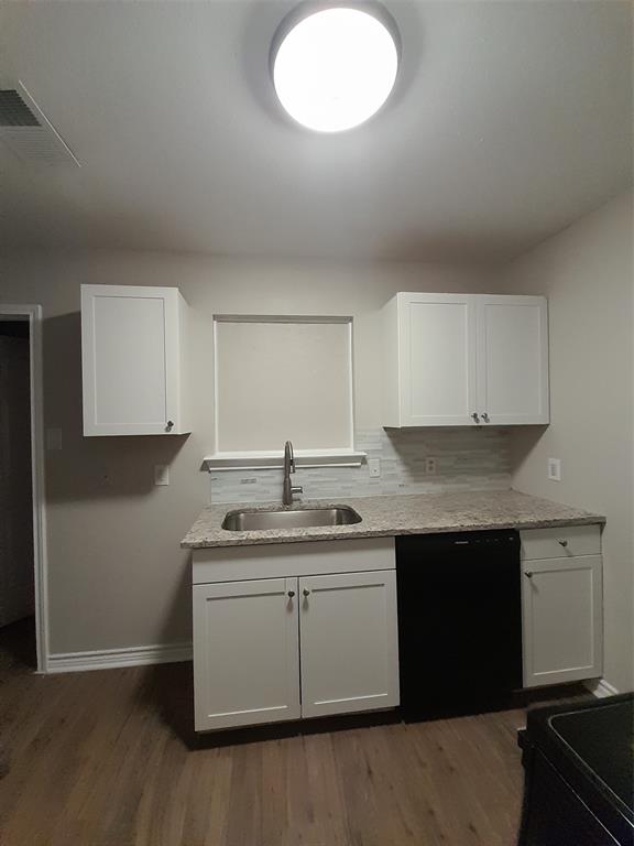 Dye Add - Residential Lease