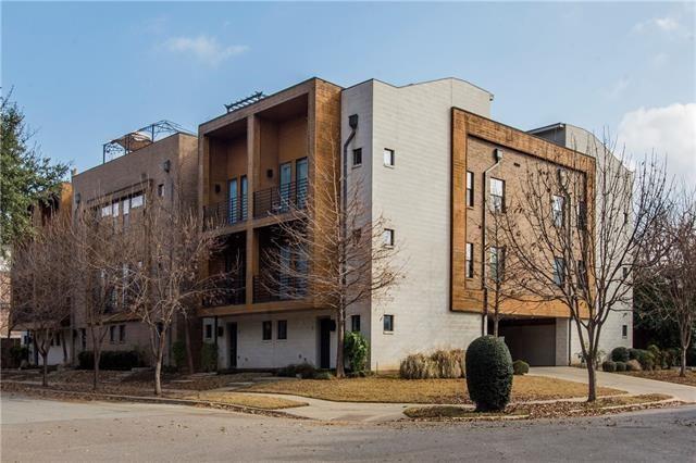 Thirty9thirty Condos - Residential