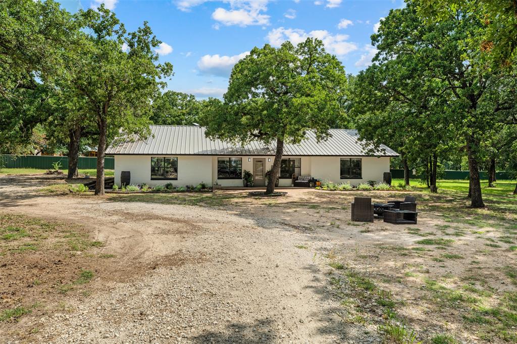 A00201, 201 J DAUGHTERY; - Residential