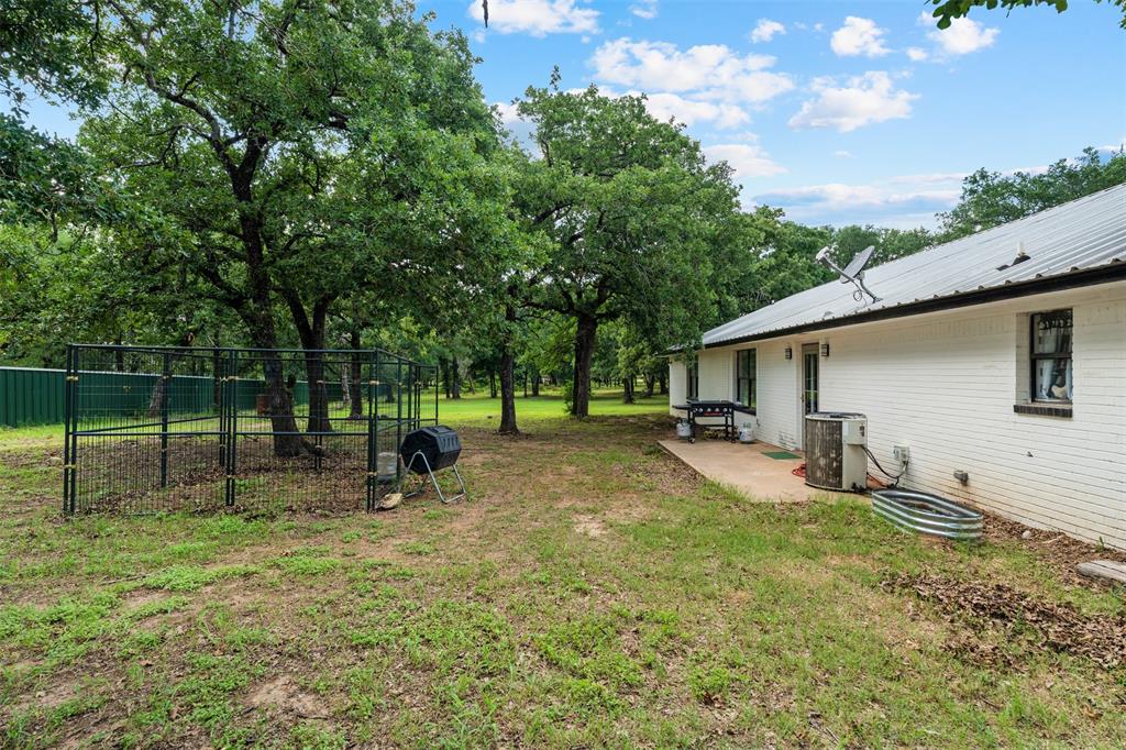 A00201, 201 J DAUGHTERY; - Residential