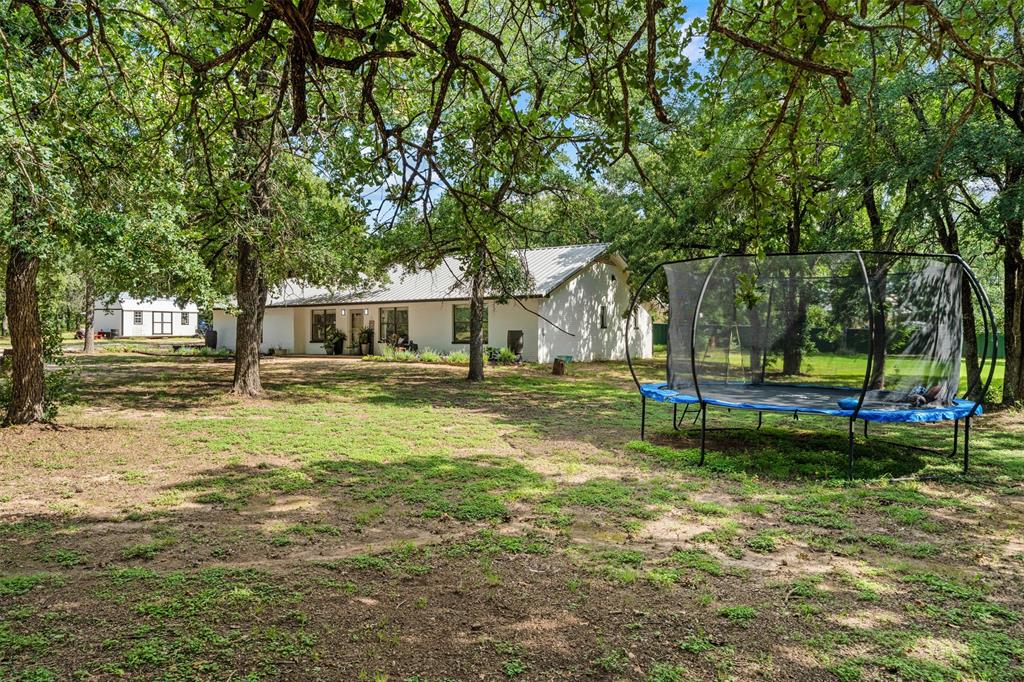 A00201, 201 J DAUGHTERY; - Residential