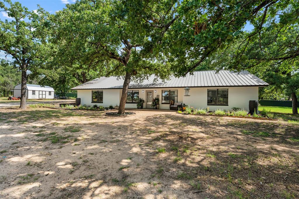 A00201, 201 J DAUGHTERY; - Residential