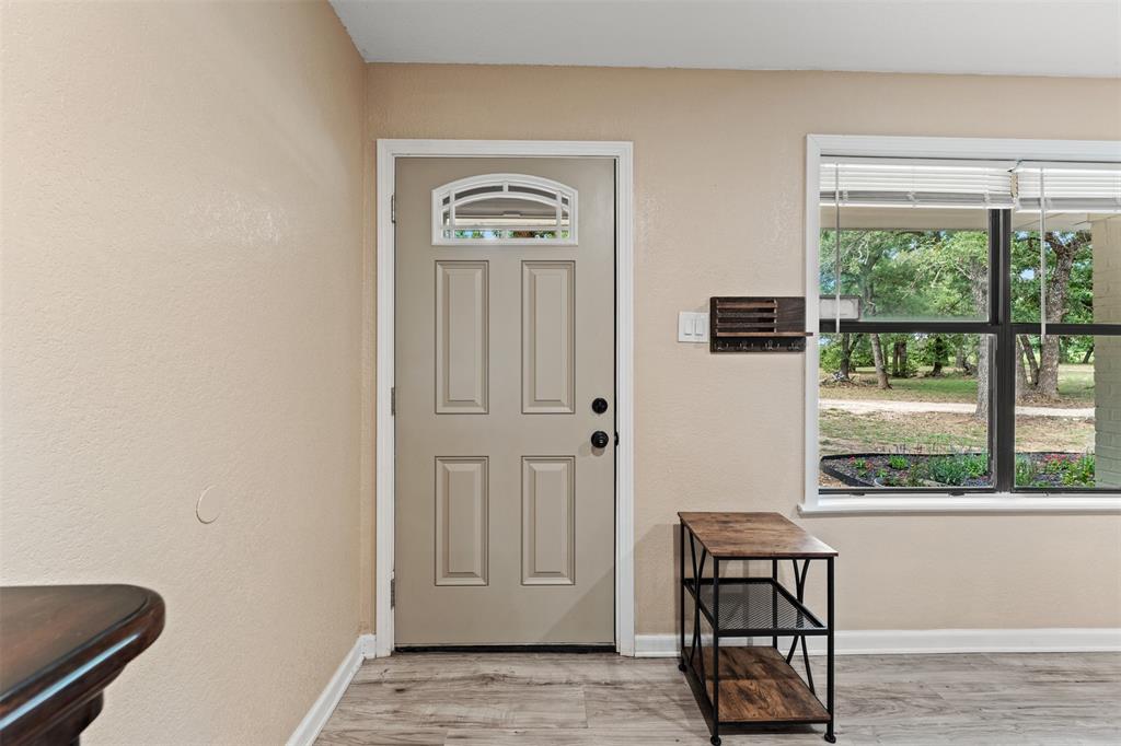 A00201, 201 J DAUGHTERY; - Residential