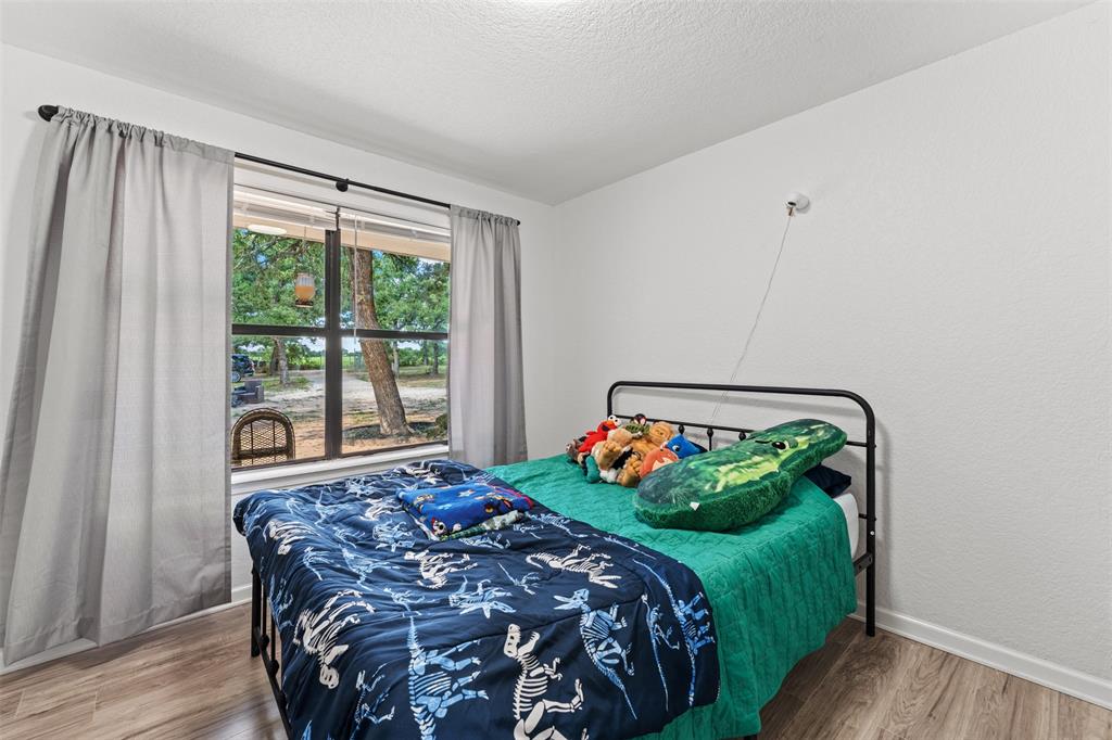 A00201, 201 J DAUGHTERY; - Residential