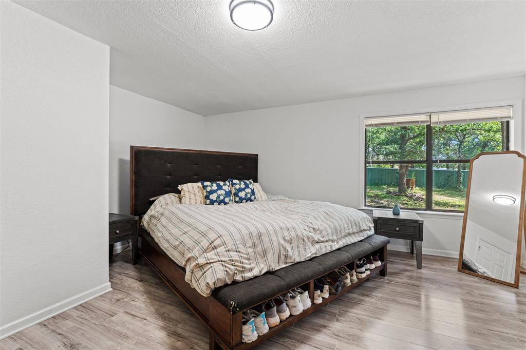 A00201, 201 J DAUGHTERY; - Residential
