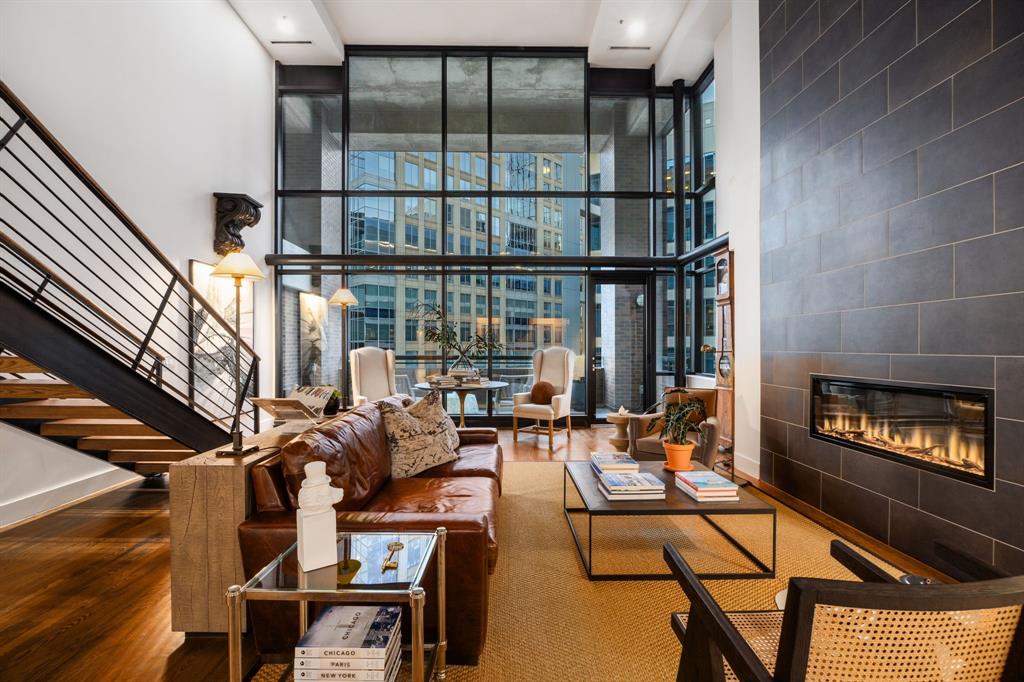 Mckinney Condo 1999 - Residential