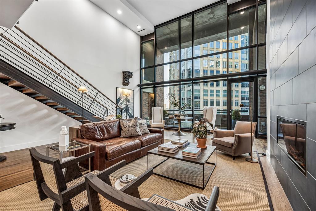 Mckinney Condo 1999 - Residential
